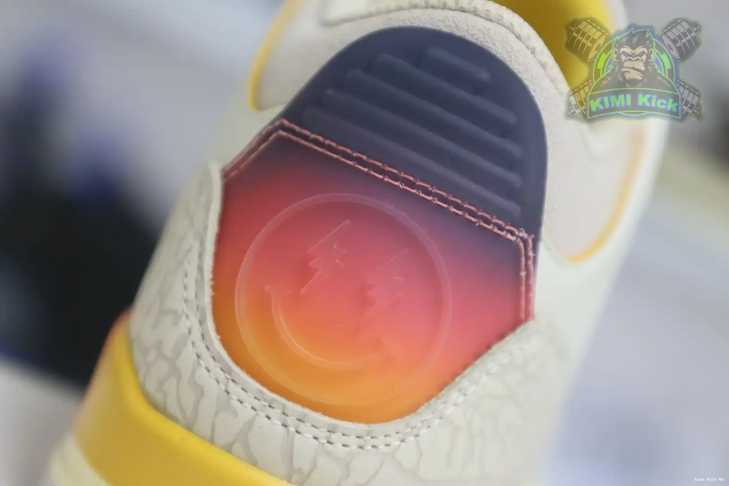 Jordan Air Jordan3 JBalvin x Kimikick 0415